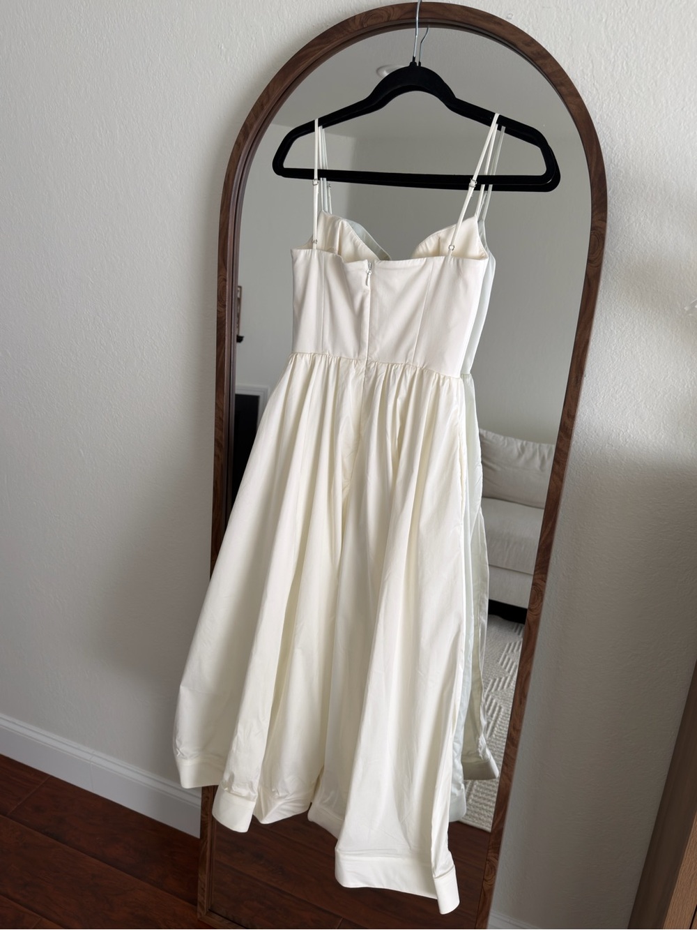 House of CB  Midi Dress - Picture 6 of 8